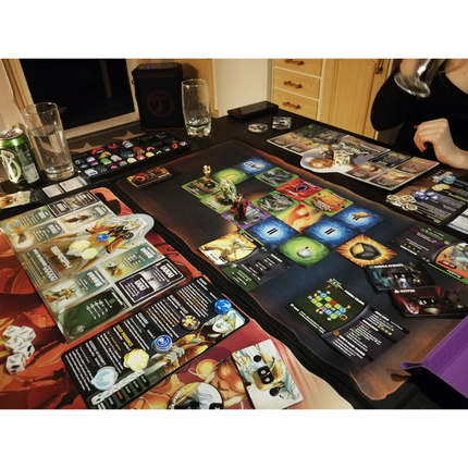 Dice Throne Adventures