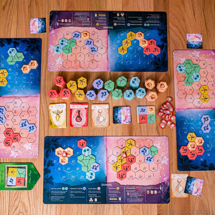 Evenglow components overview with boards, tiles and tokens - House of Games